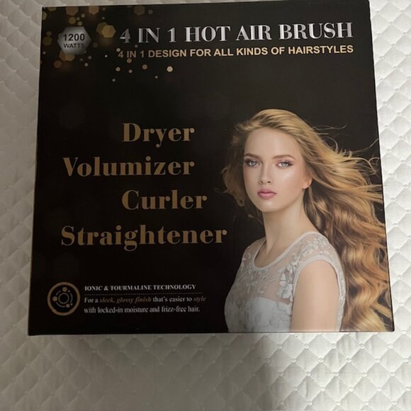 4 in 1 Hot Air Brush 1200 Watts Like New - Picture 1 of 6